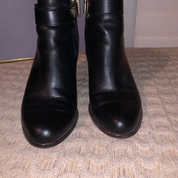 Louise et Cie Triminis Booties - Picture 6 of 8